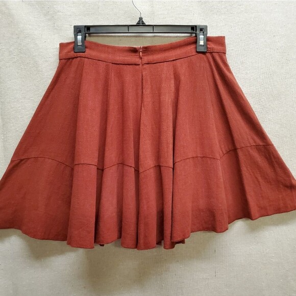 Loveriche Rust Burnt Orange Pleated Mini Skirt with Lining in size L - Picture 3 of 9